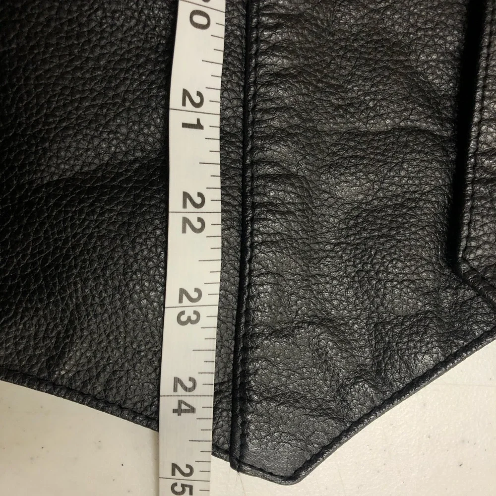 Leather Vest Western Style Biker Size 38 Patches - Picture 11 of 11